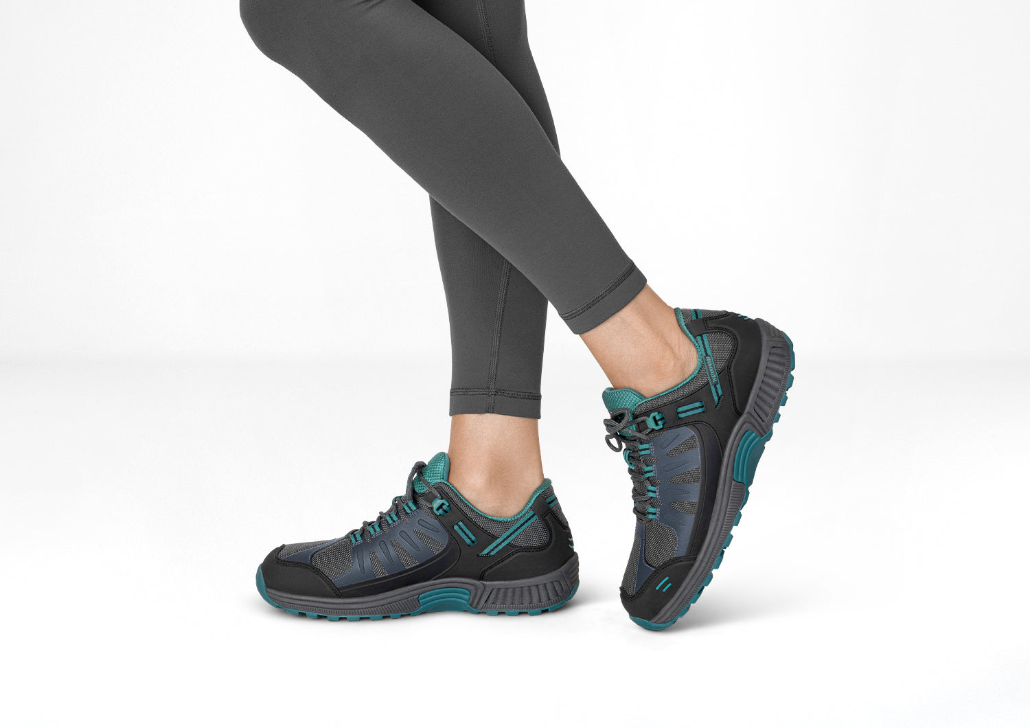 Lifestyle_1500x1060_Alma_Black_8082203b-4acb-4fc7-b3b5-c47eb8a6d94e.jpg