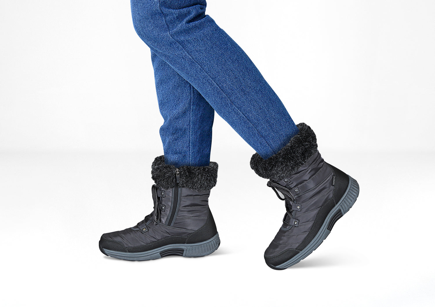 Lifestyle_1500x1060_Alps_Black.jpg