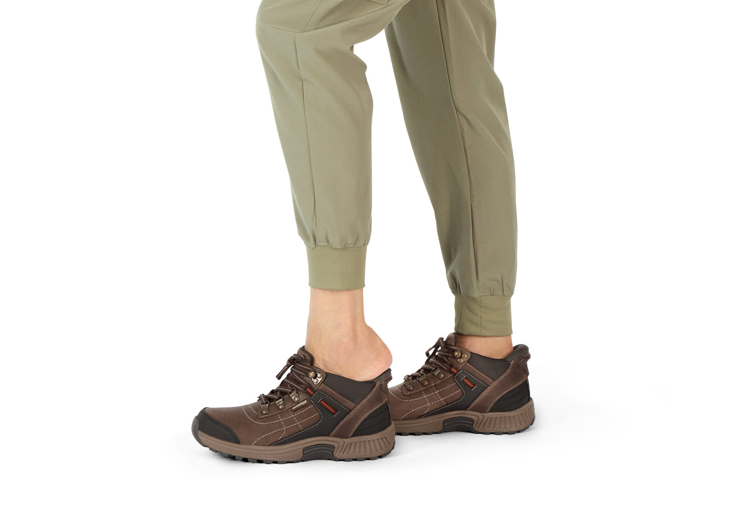 Lifestyle_1500x1060_Carmel_Brown.jpg