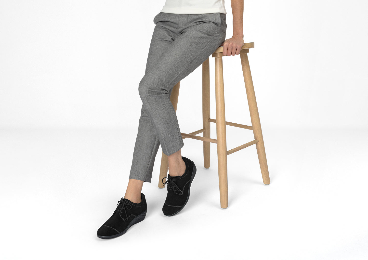 Lifestyle_1500x1060_Eleanor_Black.jpg