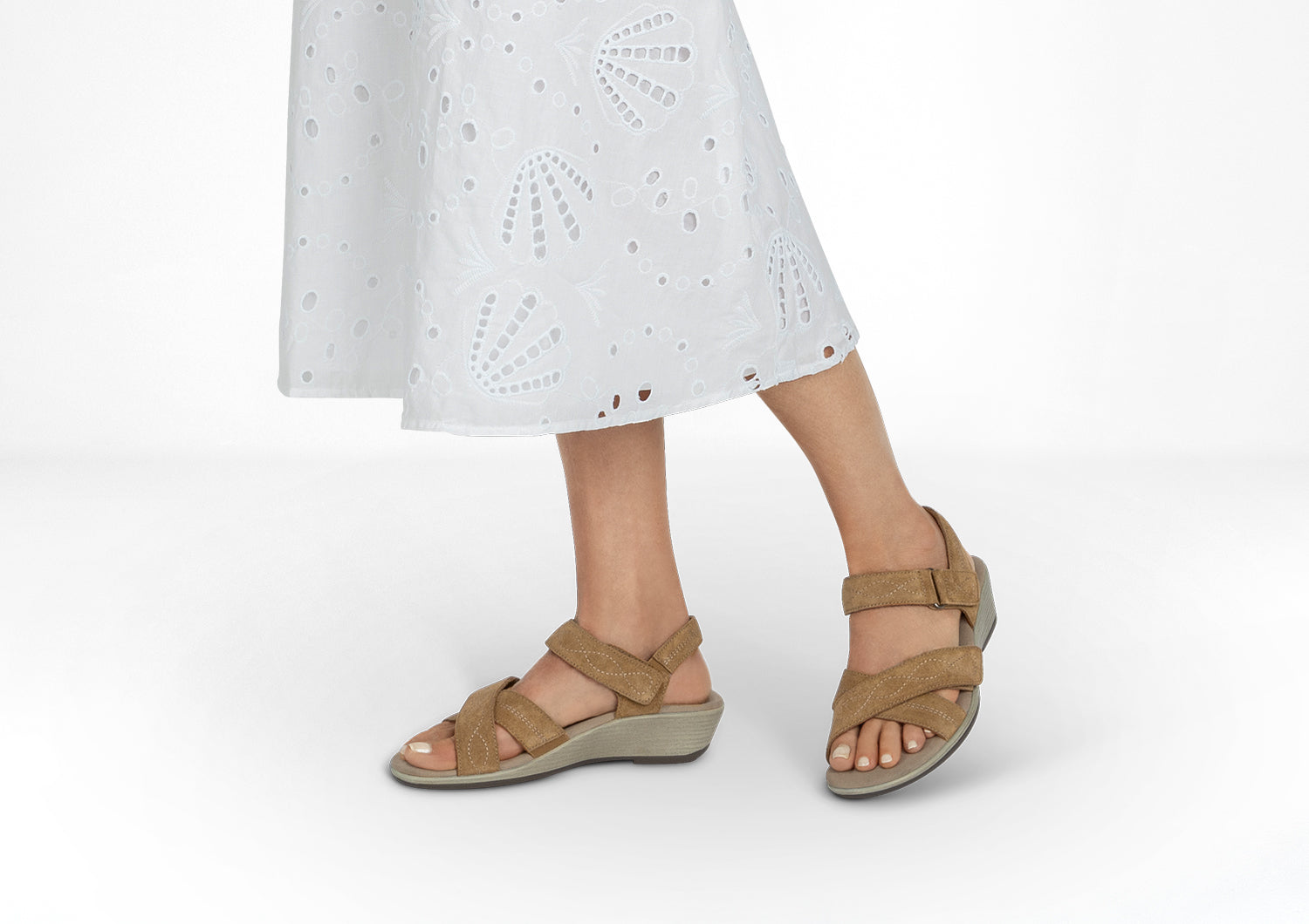 Lifestyle_1500x1060_Holly_Camel.jpg