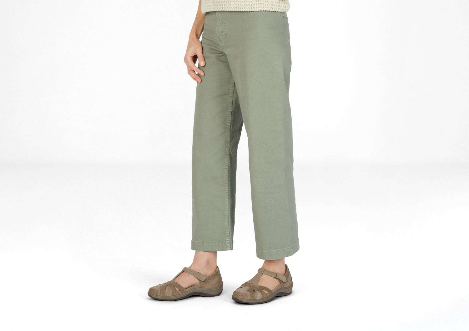 Lifestyle_1500x1060_Juno_Taupe.jpg
