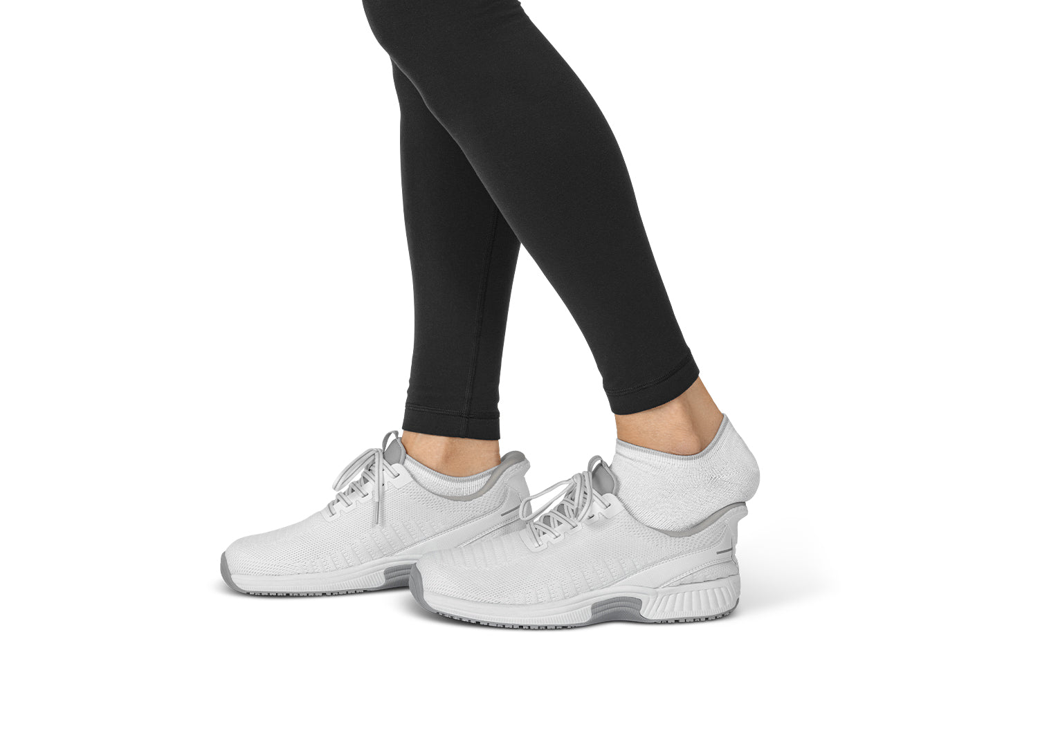 Lifestyle_1500x1060_Kita_White_Step.jpg