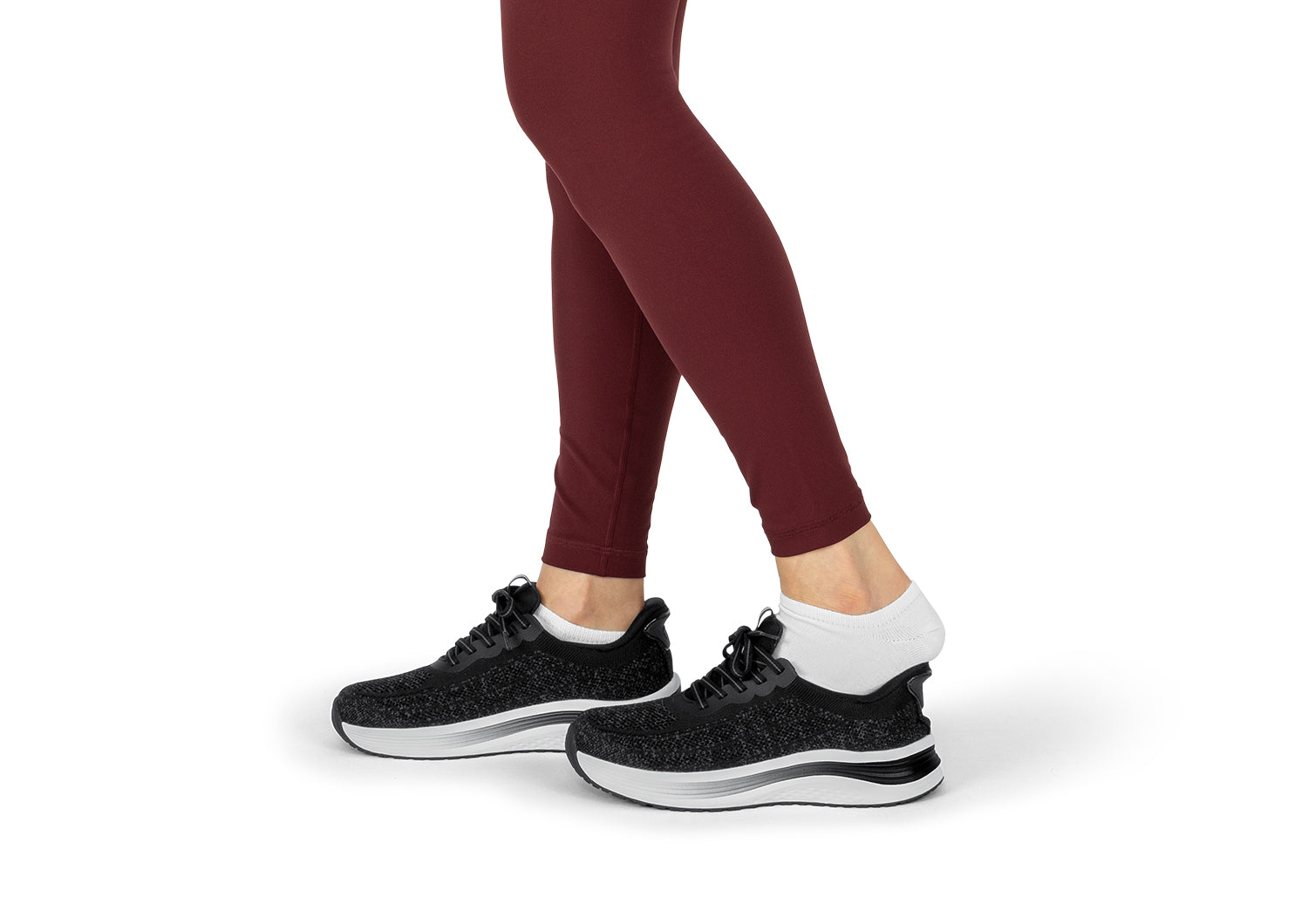 Lifestyle_1500x1060_Nira_Black.jpg