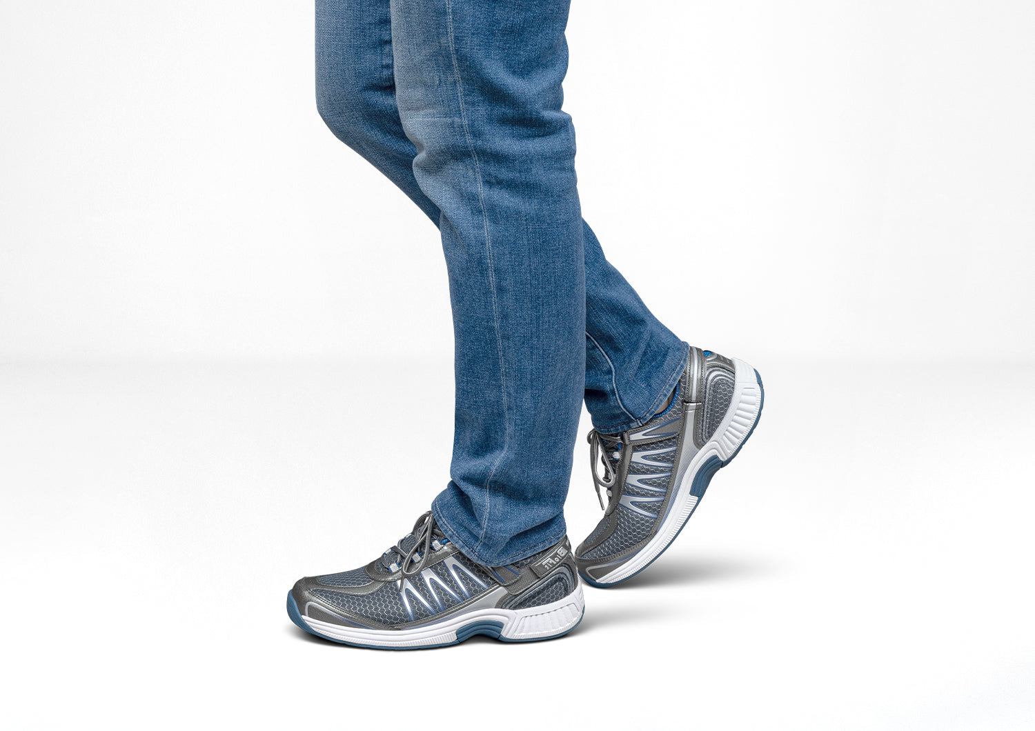 Lifestyle_1500x1060_Sprint_Gray_1a7ac66b-9a49-4fc5-9d1d-ec69434c6ce9.jpg