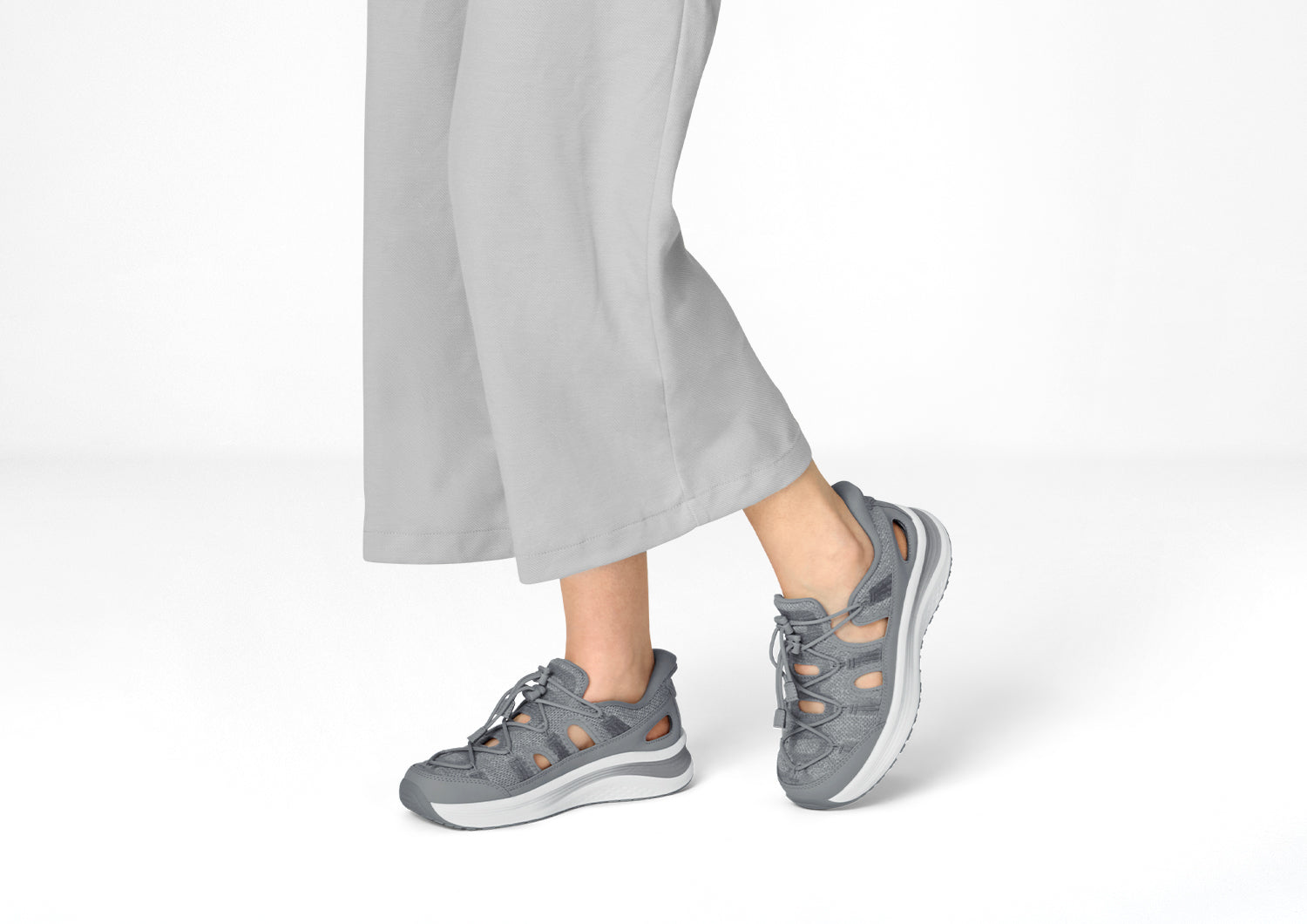 Lifestyle_1500x1060_Venus_Gray.jpg