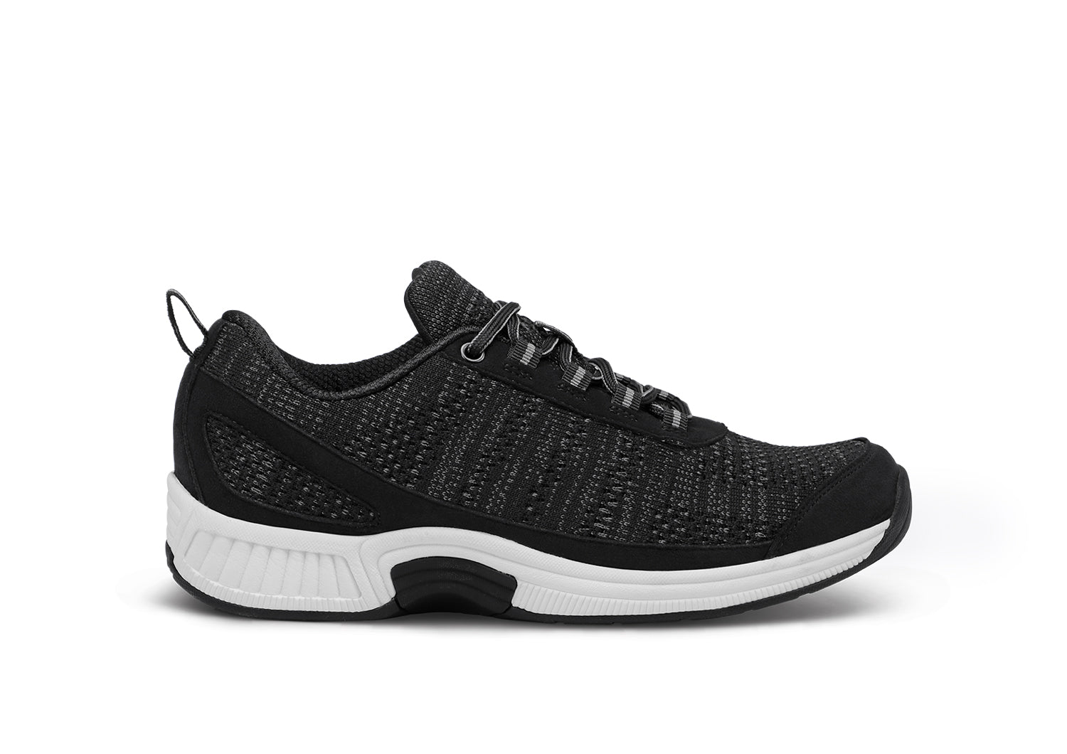 OTF_WebAsset_Lava_619_Black_PDP5_00_0126_1500x1060_5b06ecf9-f309-4046-881a-57cbedd29e0c.jpg