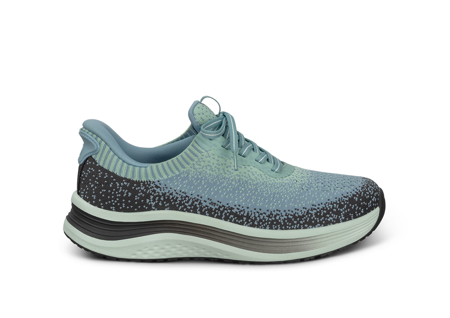 OTF_WebAsset_Nira_80031_GreenBlue_PDP5_00_0126_1500x1060_15cbde35-17dc-4527-9a18-0086f03f06c7.jpg